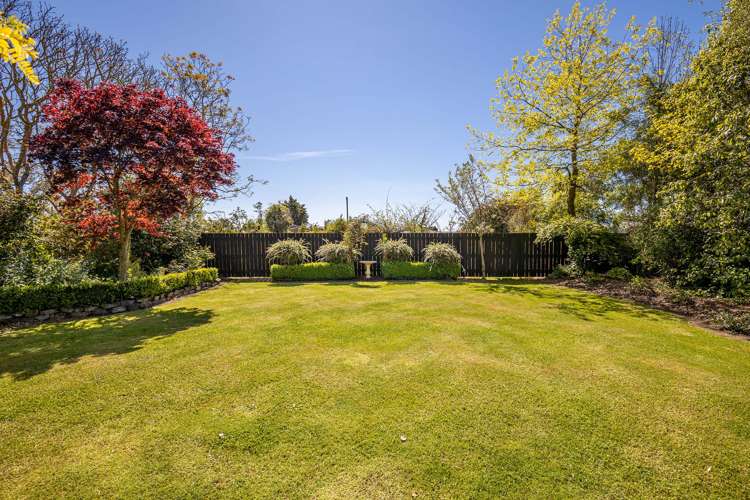 265 Ranzau Road Hope_17