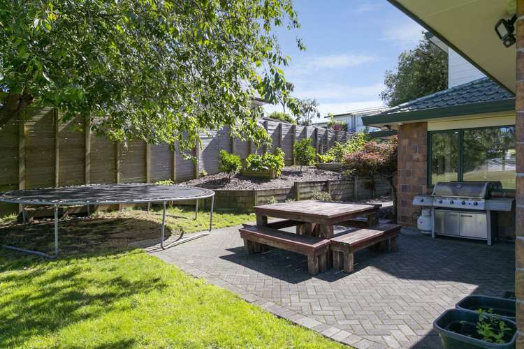 2/29 Sunset Street Hilltop_3