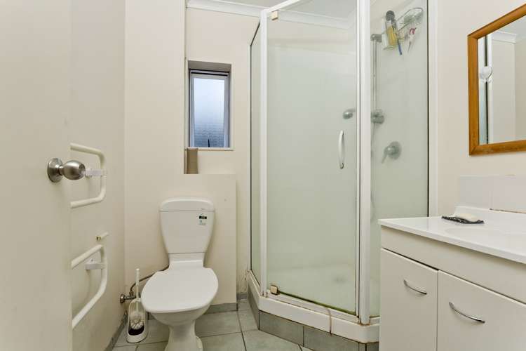 10 Holdaway Avenue Northcote_18