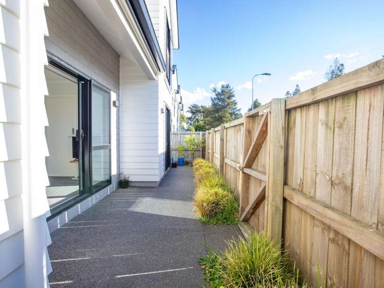 3/135 Silverdale Road Hillcrest_5