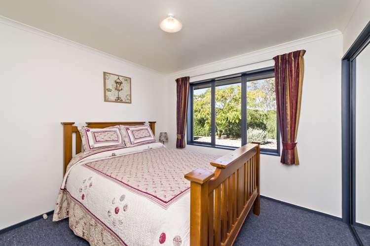 187 Bangor Road Darfield_21