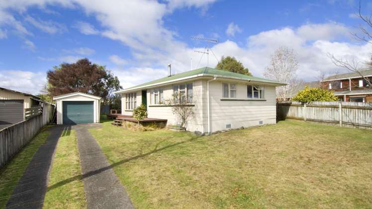 6 Papua Street 11211_5