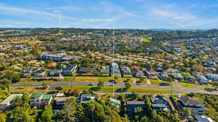 811 East Coast Road Northcross_32
