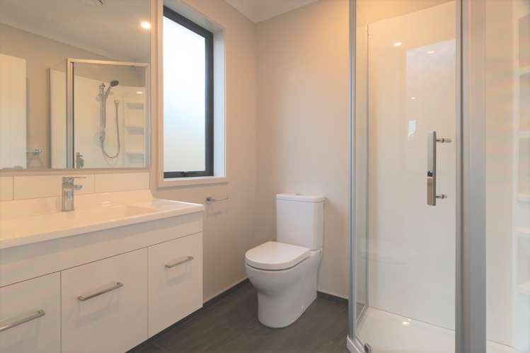 61 Argent Lane Wainui_10