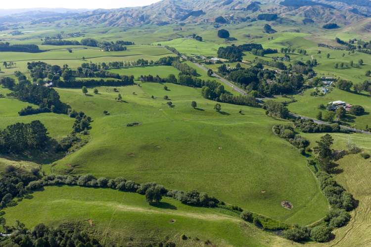 Lot 2 DP13672 and Section 2 SO 621742 State Highway 23 Raglan_10