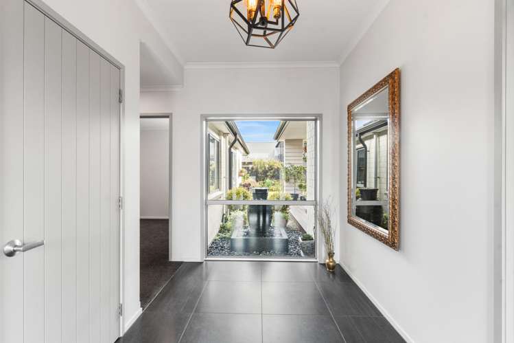 20 Sunline Avenue Lincoln_29