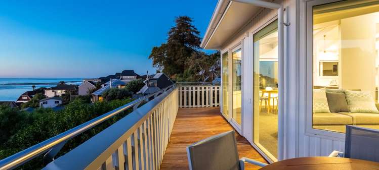 2/4 The Cliffs Britannia Heights_15