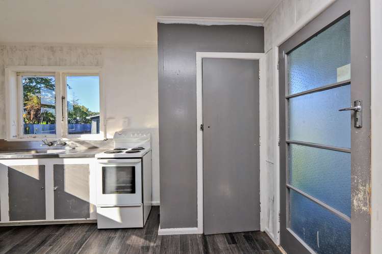 7 Kauri Street Taradale_3