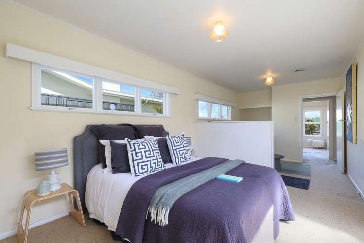 23 Neale Avenue Stoke_18