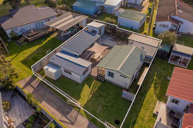 32 Oceanair Drive Pauanui_1