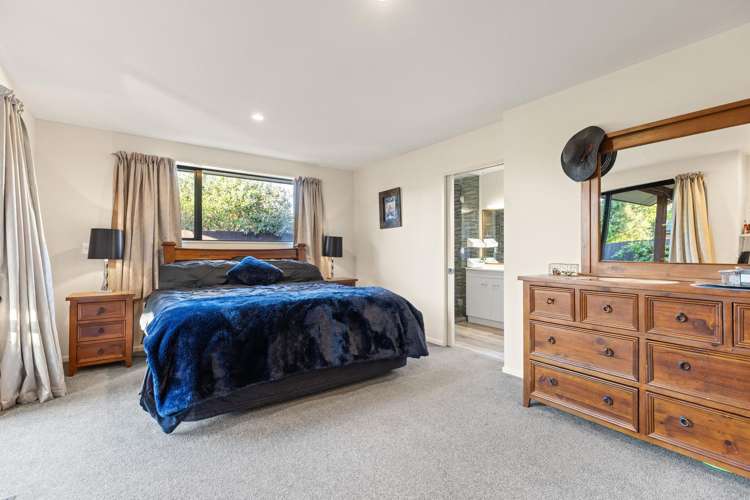 10 Courtfield Close Parklands_12