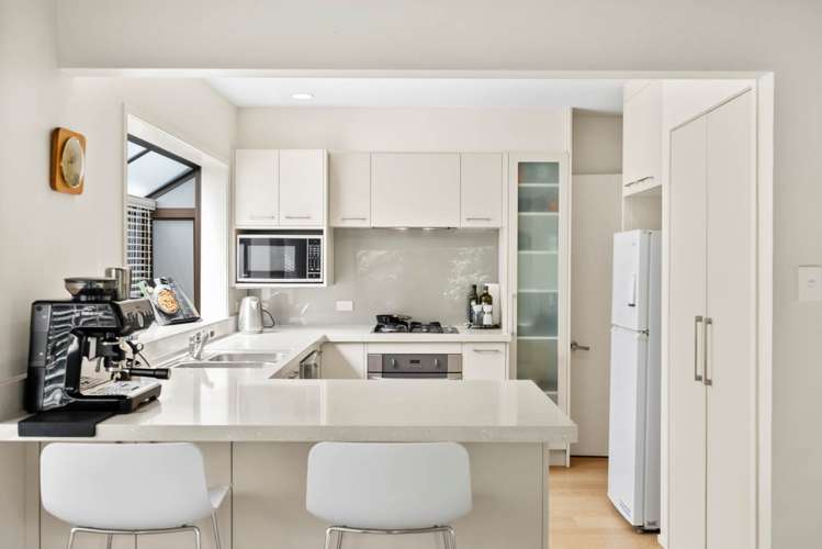 2/73 Long Drive Saint Heliers_3