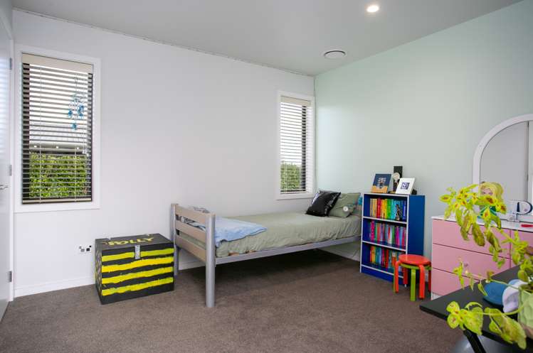 18 Baxter Michael Crescent Cambridge_13