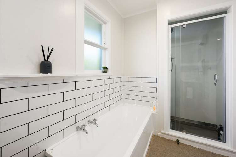 51 Lytton Street Glenholme_15