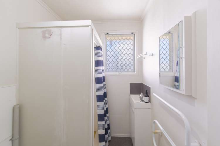 33 Shakespeare Road Milford_14