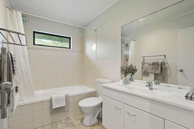 33a Apirana Avenue, Glen Innes_11