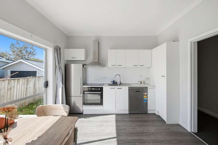 59 Liverpool Street Whanganui Central_9