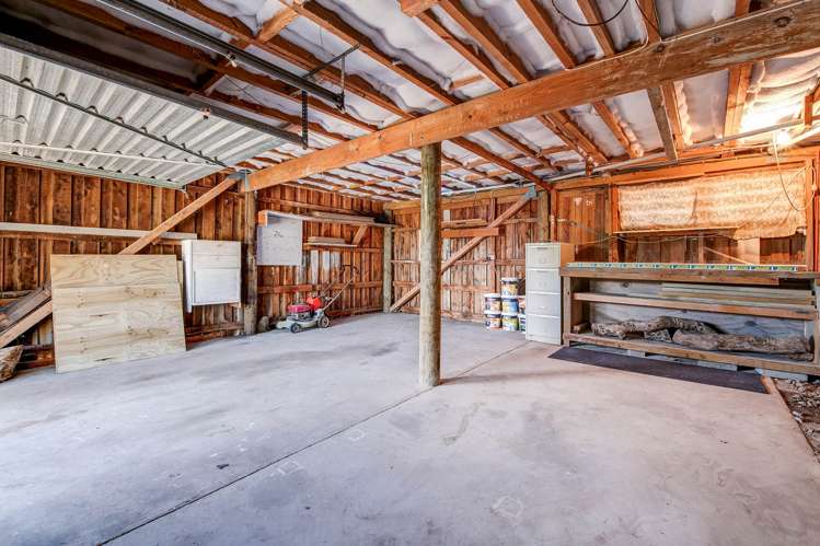 8A Cornel Circle Snells Beach_10
