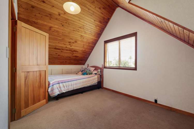 207 Jellicoe Lane Thames_16