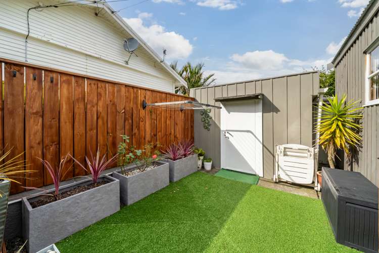 80b Penrose Street Woburn_23