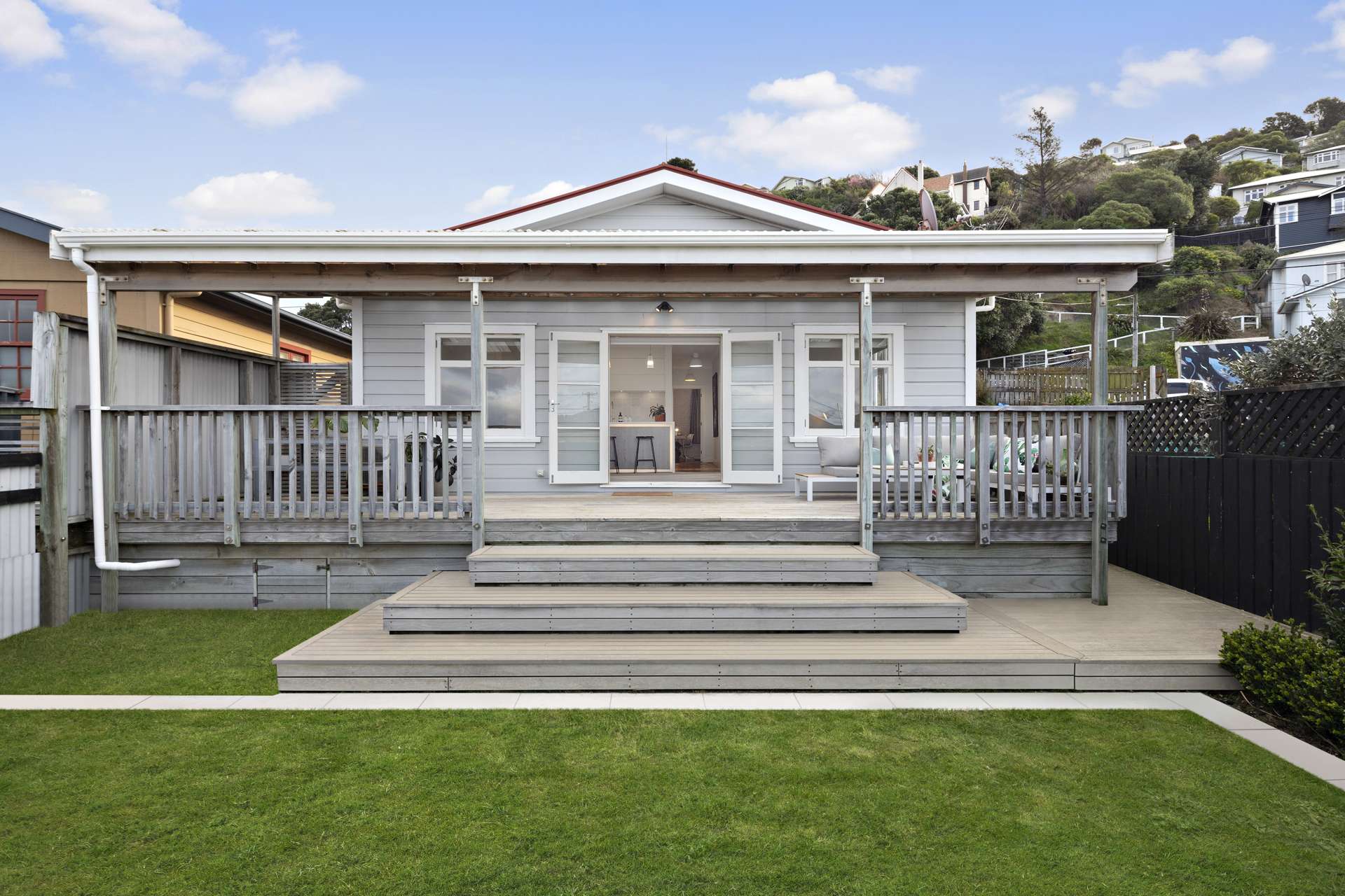 3 Endeavour Street Lyall Bay_0