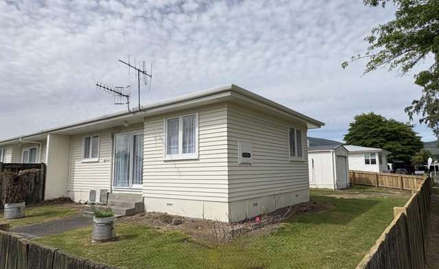 2 Bedroom beauty - Turangi