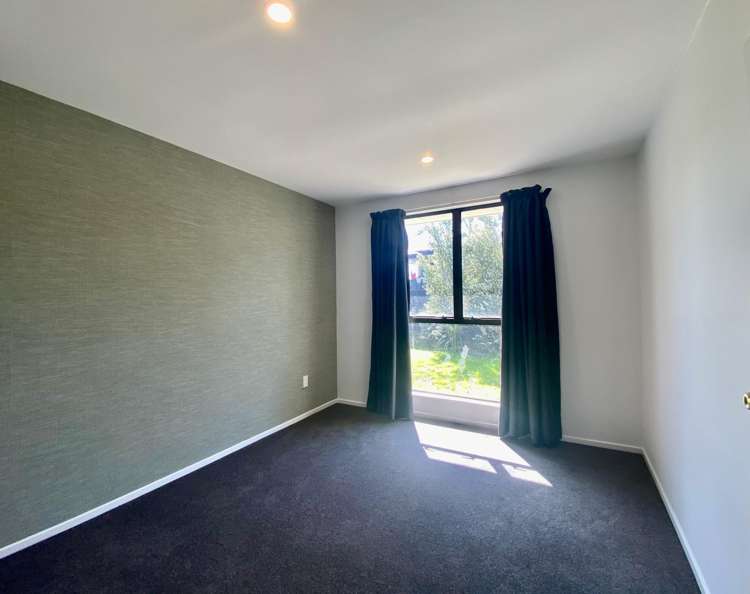 16 Woodham Courts Linwood_10