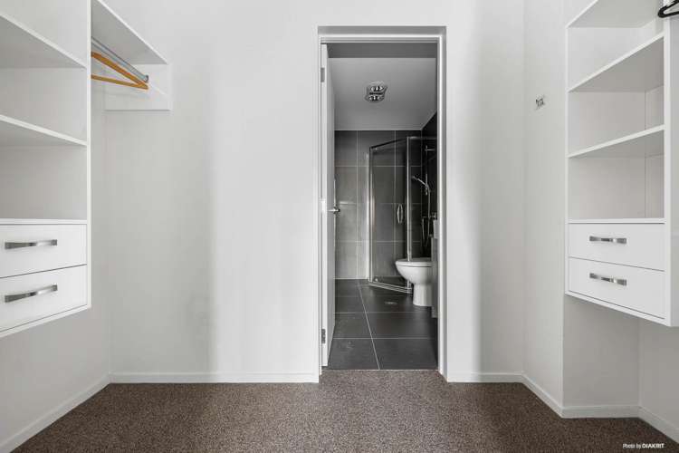 52 Pencaitland Drive Flat Bush_5