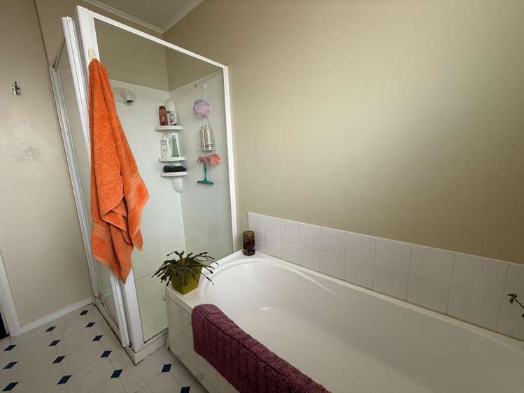 109 Rowses Road Aranui_8