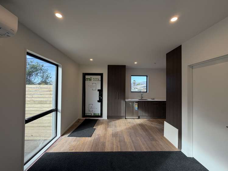 2/75 Randolph Street_4