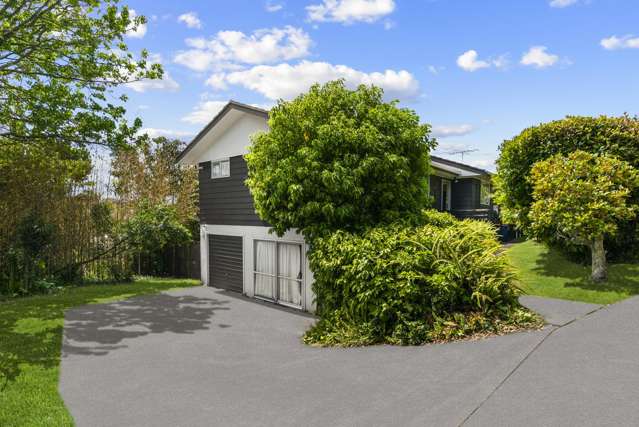 6 Theban Place Totara Vale_3