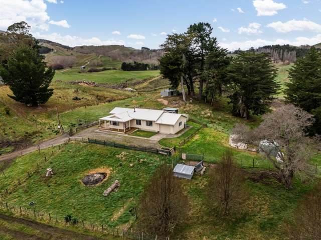 2069A Kahuranaki Road Kahuranaki_3