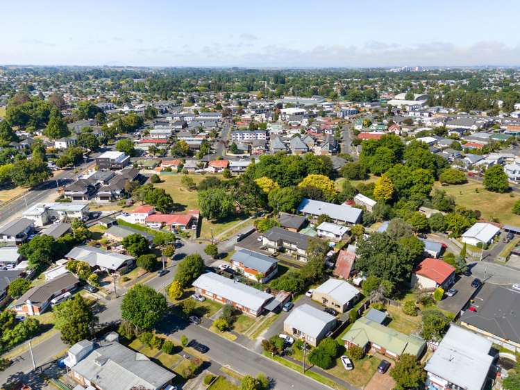 21a May Street Hamilton East_17