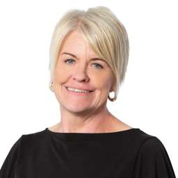 Anna Bray