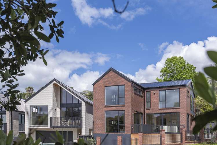 1 & 2/101 Oaktree Avenue Browns Bay_6