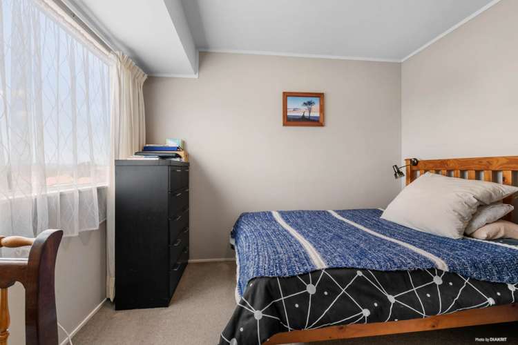130g Lakeside Drive Orewa_14
