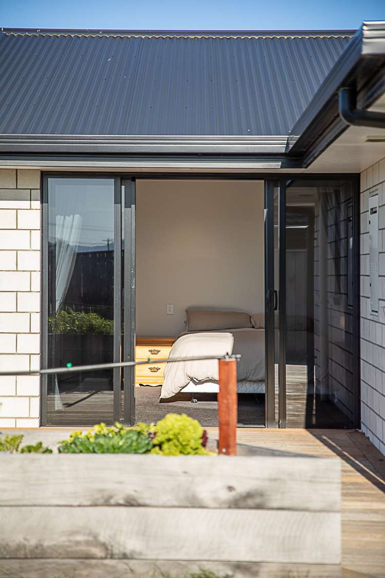 8 Nanchang Road Burleigh_23