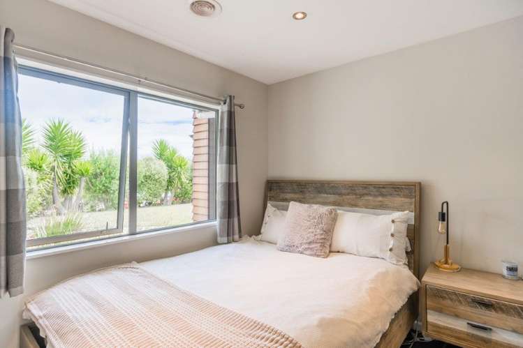 8 Otupoa Way Paraparaumu_18