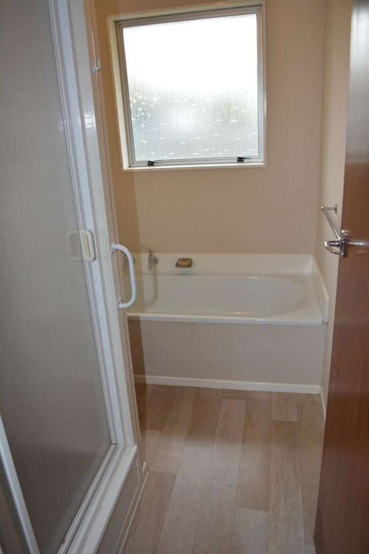 2/3 Sawtell Place Northcote_6