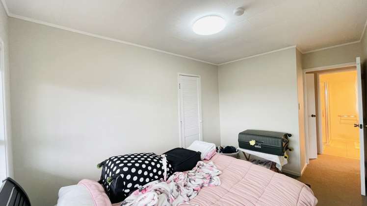 49 Santiago Crescent Unsworth Heights_8