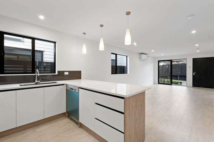 49C Andrew Road Howick_6