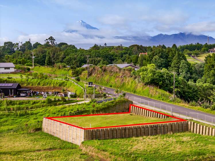371 Tukapa Street_0