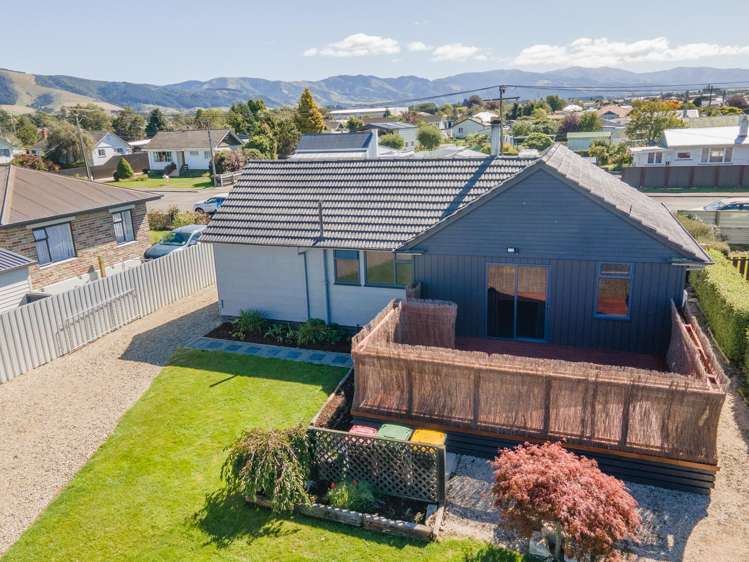 1 Holmes Street Waimate_19