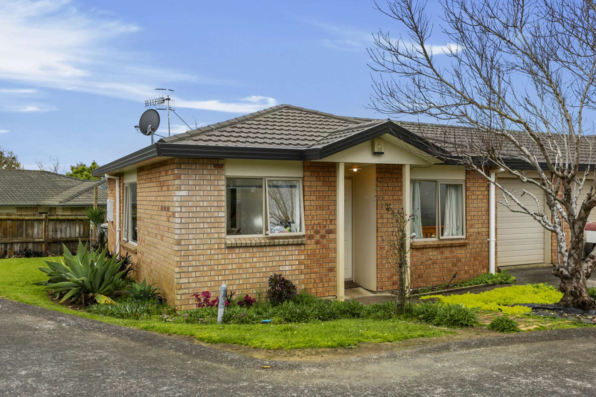 12/15 Hastie Avenue Mangere Bridge Manukau City Houses for Sale