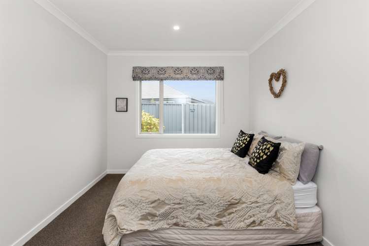 9 Wanaka Place Poraiti_14