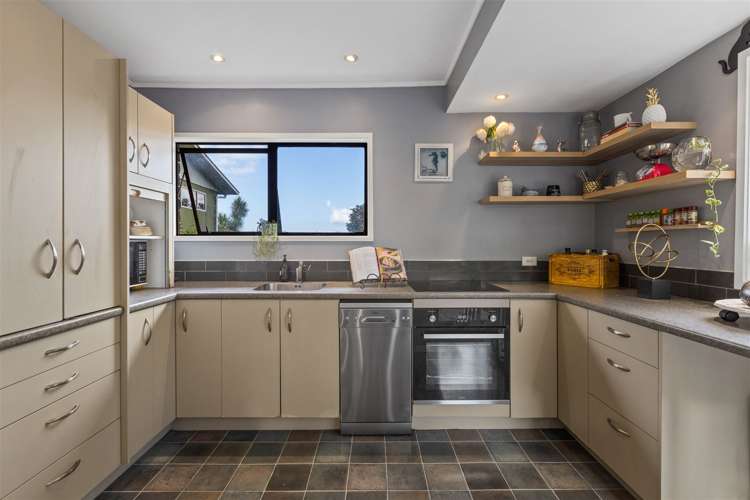 2/36 Greendale Spur Glenfield_10