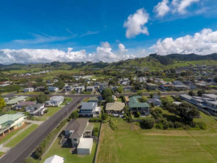 21 Dillon Street Waihi Beach_24