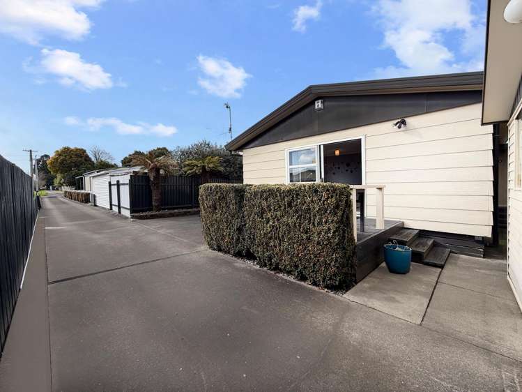 2/16 Bunnythorpe Road Papakura_15