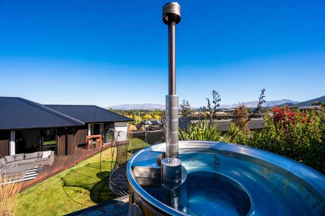 9 Sarges Way Lake Hawea_1