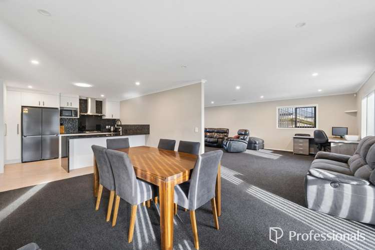 6 Jack Vaughan Grove Wainuiomata_10